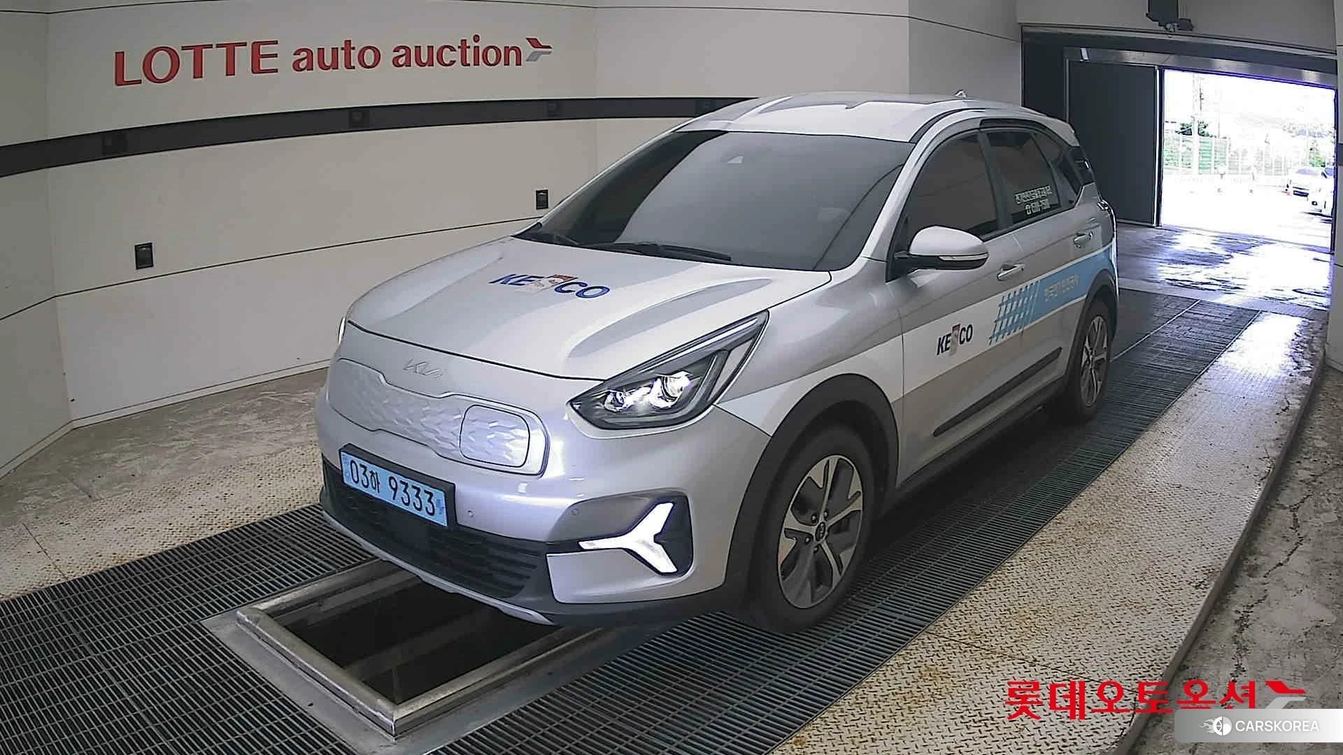 Kia Niro Plus 2023 Sparkling Silver из Кореи, фото 5