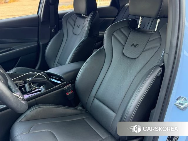 Hyundai The New Avante (CN7) 2024 Небесно-голубой из Кореи, фото 5