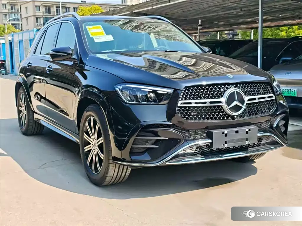 Mercedes-Benz GLE (imported) 2026 Черный из Китая, фото 5