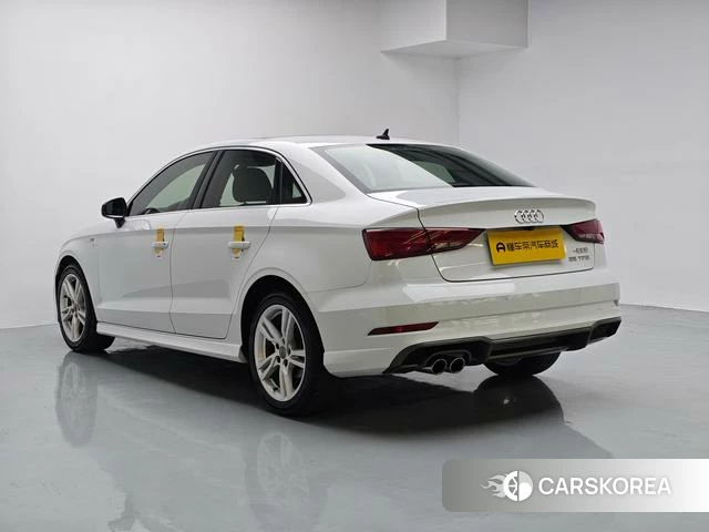 Audi A3 2019 Белый из Китая, фото 5