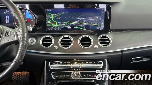 Mercedes-Benz E-Class W213 2018 Белый из Кореи, фото 5