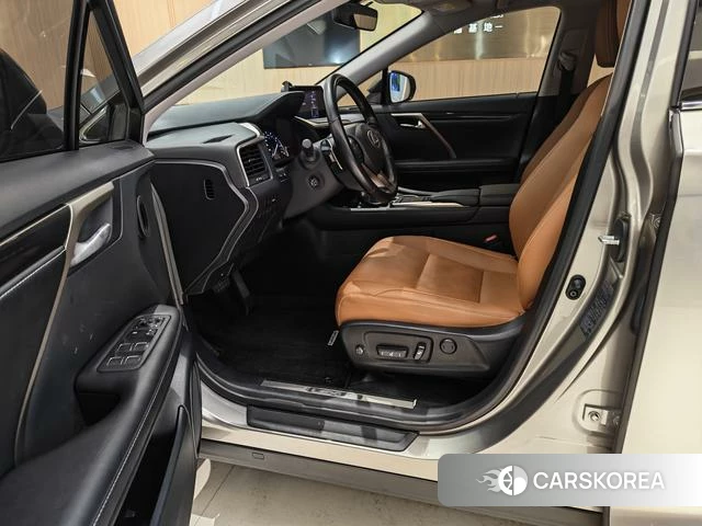 Lexus RX 2021 Серебристо-серый из Китая, фото 5