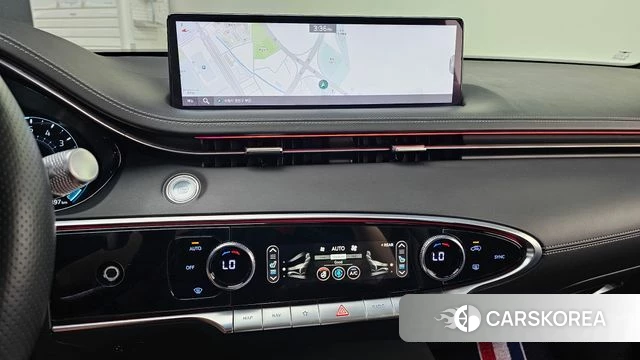 Genesis GV70 2021 Белый из Кореи, фото 5