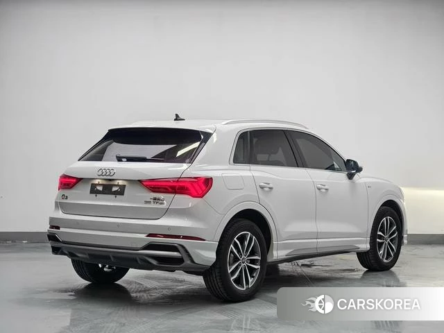 Audi Q3 2023 Белый из Китая, фото 5