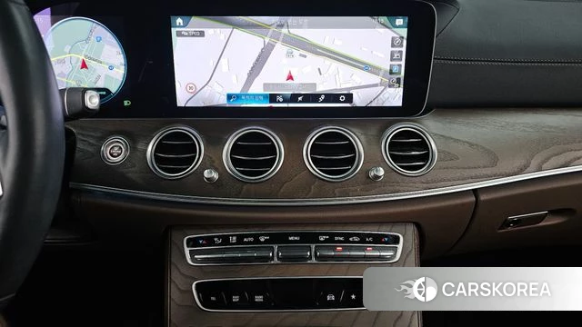 Mercedes-Benz E-Class W213 2023 Серый из Кореи, фото 5