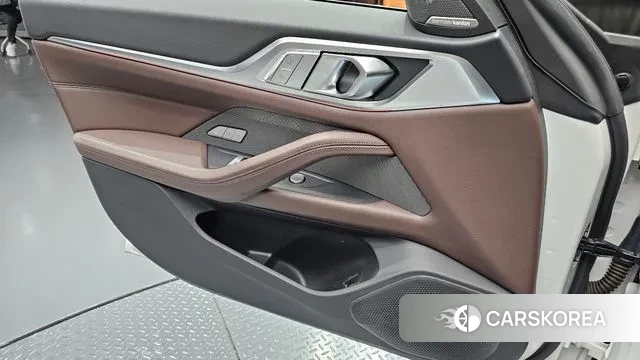 BMW i4 2022 Белый из Кореи, фото 5