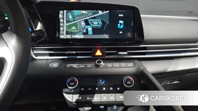 Hyundai The New Avante (CN7) 2024 Серебристо-серый из Кореи, фото 5