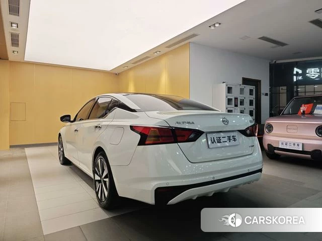 Nissan Teana 2022 Белый из Китая, фото 5