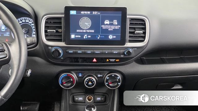 Hyundai Venue 2022 Белый из Кореи, фото 5