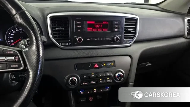 Kia Sportage The Bold 2018 Белый из Кореи, фото 5