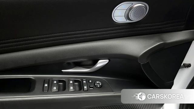 Hyundai The New Avante (CN7) 2024 Белый из Кореи, фото 5