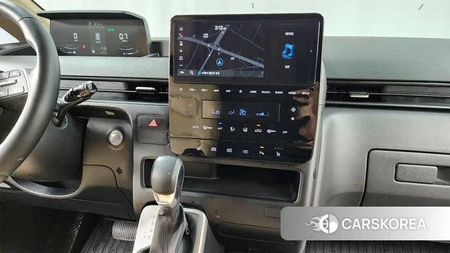 Hyundai Staria 2025 Серебристо-серый из Кореи, фото 5