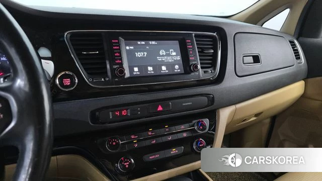 Kia The New Carnival 2019 Белый из Кореи, фото 5