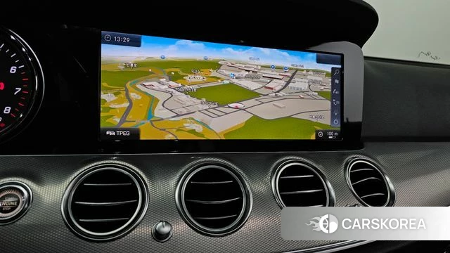 Mercedes-Benz E-Class W213 2018 Черный из Кореи, фото 5