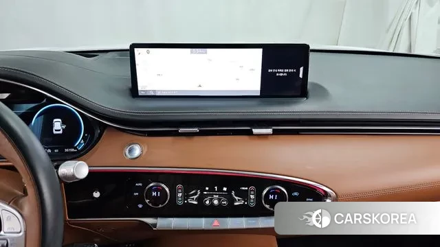 Genesis GV70 2023 Белый из Кореи, фото 5