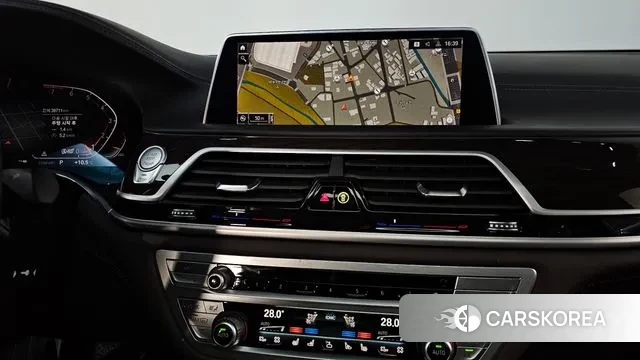 BMW 7 Series (G11) 2022 Черный из Кореи, фото 5