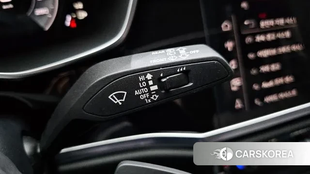 Audi Q3 (F3) 2025 Белый из Кореи, фото 5