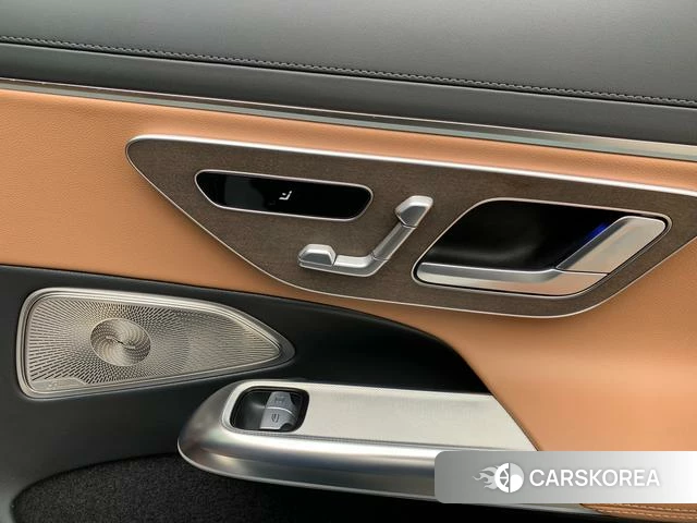 Mercedes-Benz E-class 2024 Черный из Китая, фото 5