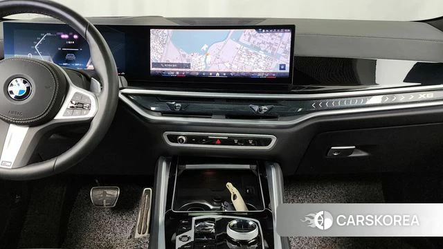 BMW X6 (G06) 2025 Серебристо-серый из Кореи, фото 5