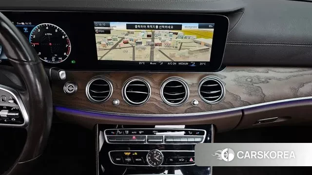 Mercedes-Benz E-Class W213 2020 Белый из Кореи, фото 5