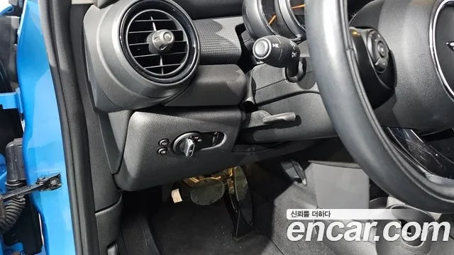 Mini Cooper 2019 Небесно-голубой из Кореи, фото 5