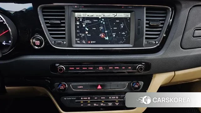 Kia All New Carnival 2018 Белый из Кореи, фото 5