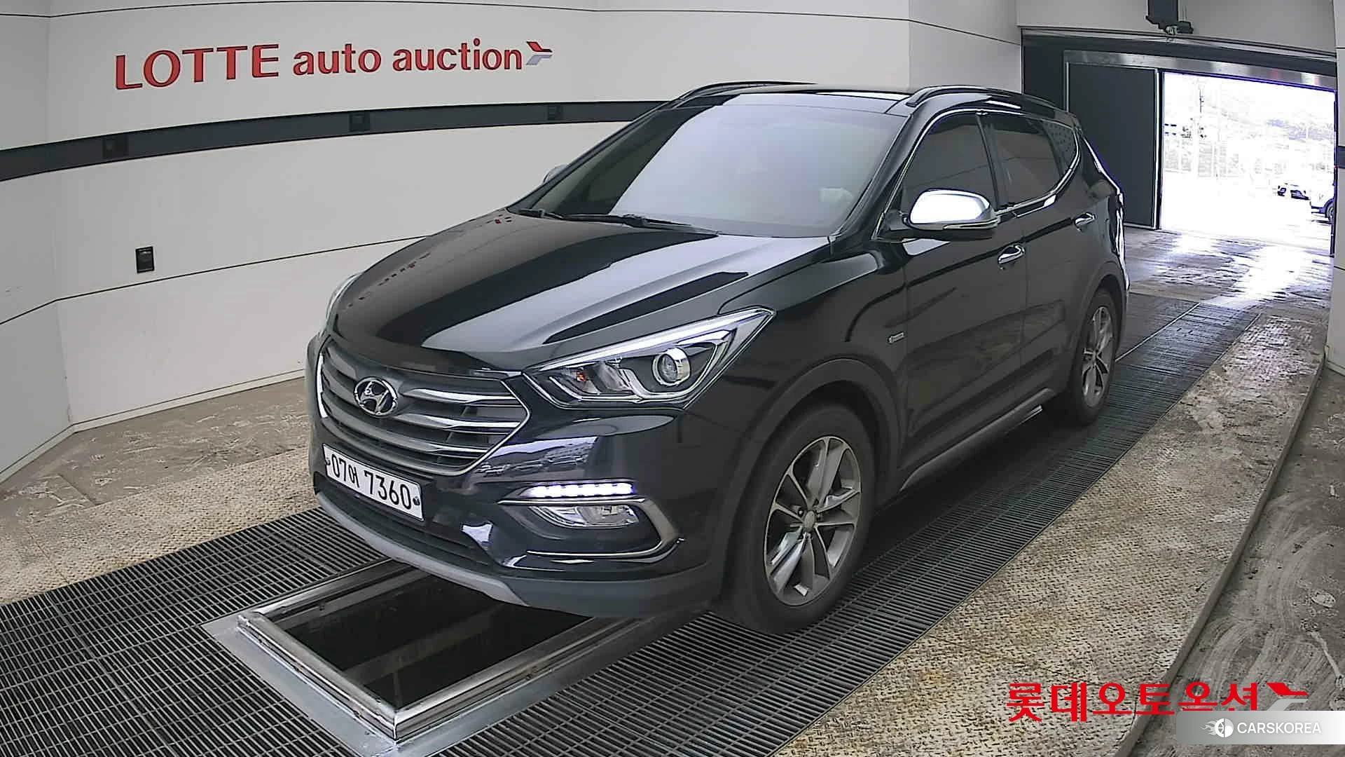 Hyundai Santa Fe 2018 Черный из Кореи, фото 5