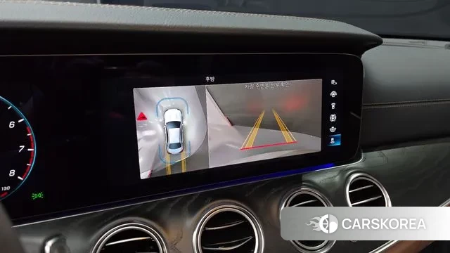 Mercedes-Benz E-Class W213 2023 Белый из Кореи, фото 5