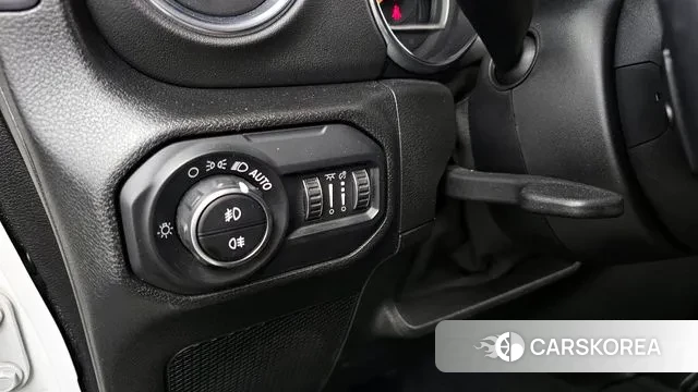 Jeep Wrangler (JL) 2019 Белый из Кореи, фото 5