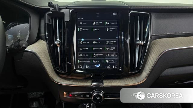 Volvo XC60 second Generation 2019 Серый из Кореи, фото 5