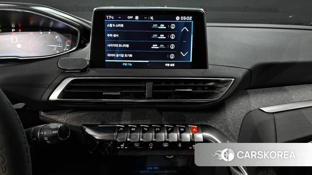 Peugeot 5008 second generation 2019 Белый из Кореи, фото 5