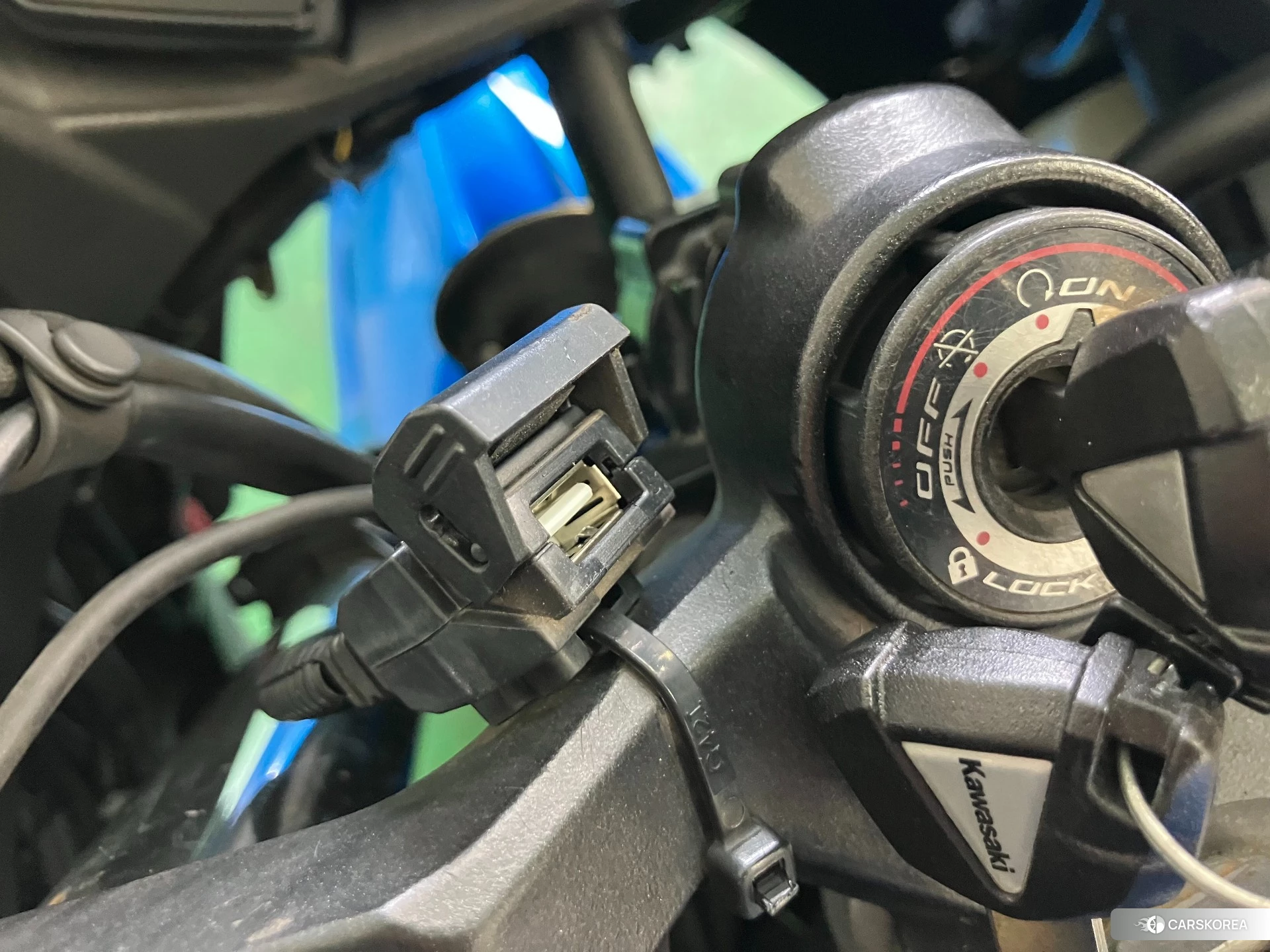 Проданный Kawasaki NINJA 250 2018 из Японии, фото 2