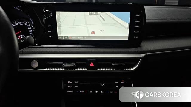 Kia K5 3rd generation 2022 Белый из Кореи, фото 5