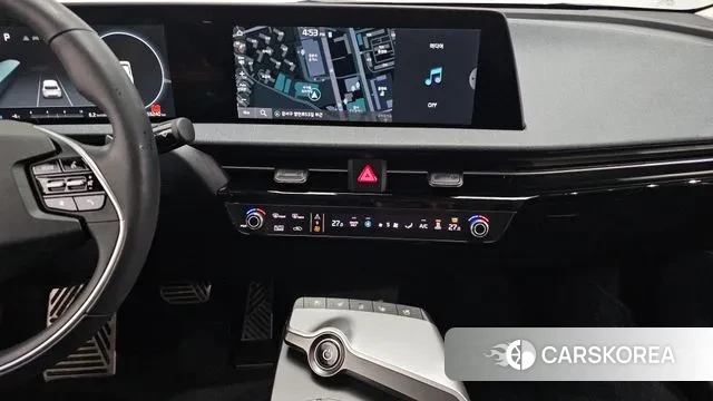 Kia EV6 2023 Серый из Кореи, фото 5