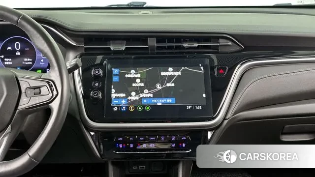 Chevrolet (GM Daewoo) Bolt EUV 2023 Белый из Кореи, фото 5