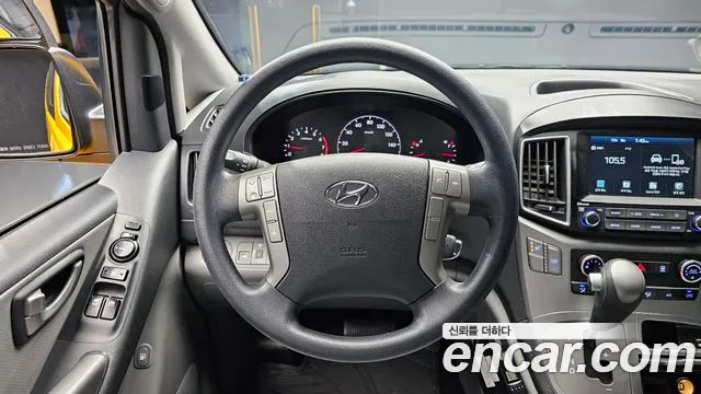 Hyundai The New Grand Starex 2021 Желтый из Кореи, фото 5