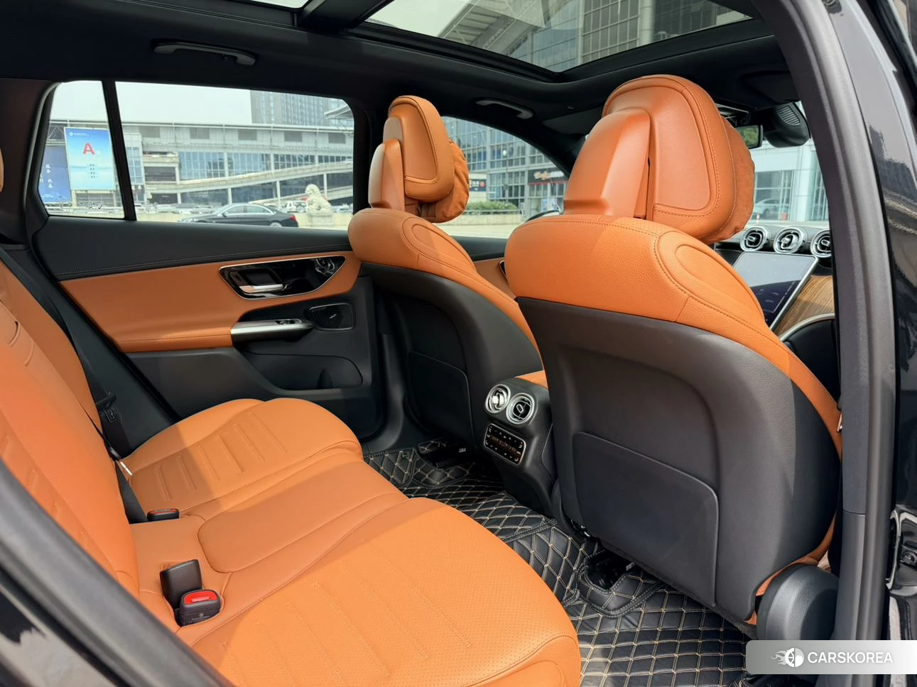 Mercedes-Benz GLC 2024 Черный из Китая, фото 5