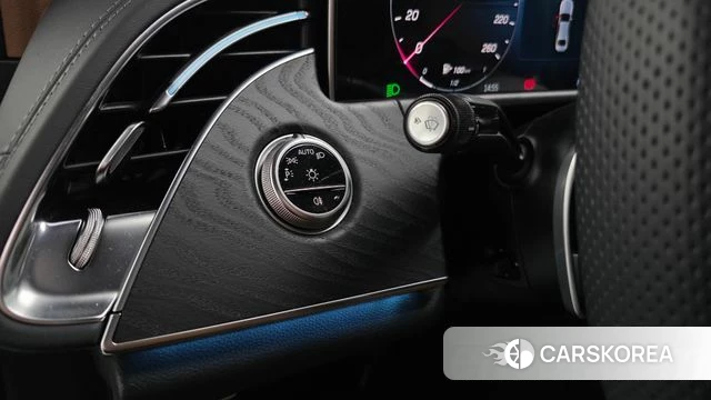 Mercedes-Benz E-Class W214 2025 Белый из Кореи, фото 5