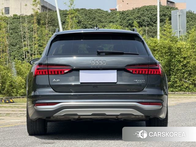 Audi A6 (import) 2022 Темно-серый из Китая, фото 5