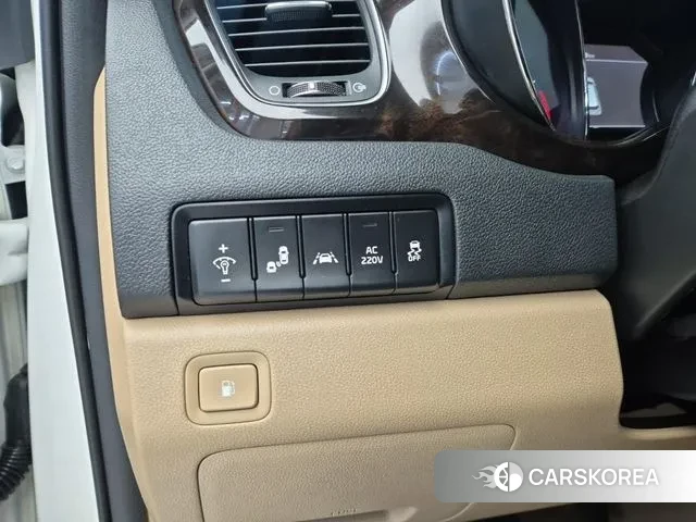 Kia The New Carnival 2019 Белый из Кореи, фото 5