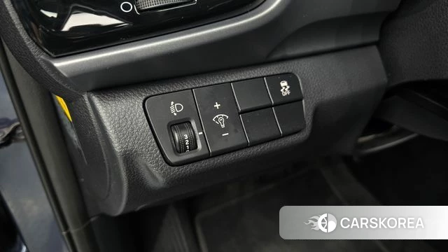 Kia Stonic 2018 Синий из Кореи, фото 5