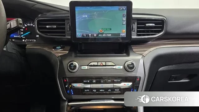 Ford Explorer 6th Generation 2020 Белый из Кореи, фото 5