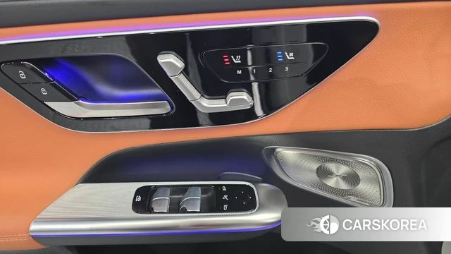 Mercedes-Benz GLC-Class X254 2025 Белый из Кореи, фото 5