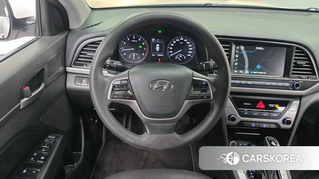Hyundai Avante AD 2018 Белый из Кореи, фото 5