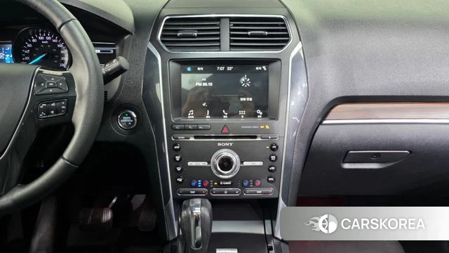 Ford Explorer 2018 Белый из Кореи, фото 5