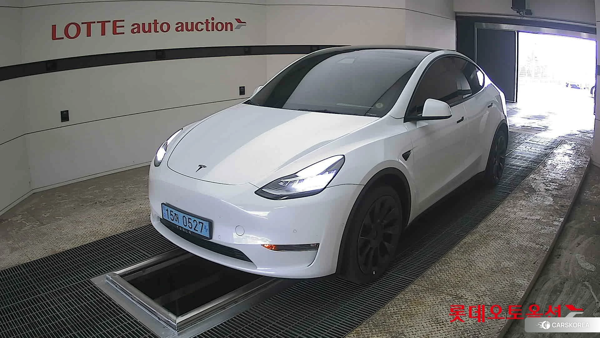 Tesla Model Y Long Range 2022 Pearl White Multi-coat из Кореи, фото 5