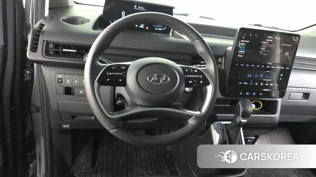 Hyundai Staria 2023 Серый из Кореи, фото 5