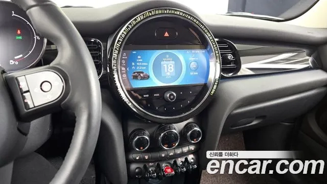 Mini Cooper 2024 Серый из Кореи, фото 5