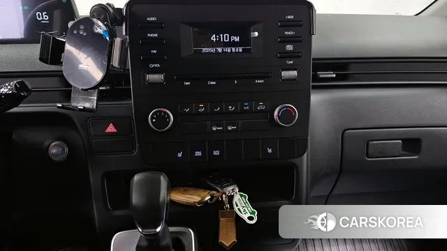 Hyundai Staria 2024 Серебряный из Кореи, фото 5