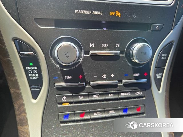 Lincoln MKX 2nd Generation 2018 Белый из Кореи, фото 5